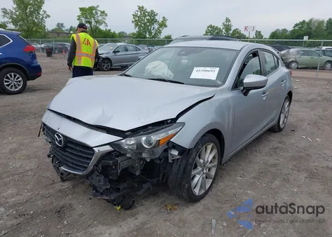 2017 Mazda 3 Touring из США, поврежденный, VIN 3MZBN1L70HM126695